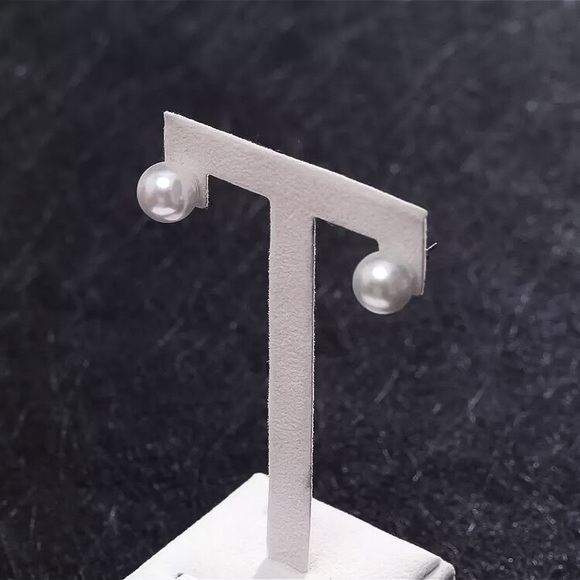 ⚜️𝟯𝟬%𝗢𝗙𝗙 𝗯𝘂𝗻𝗱𝗹𝗲𝘀 𝟯+⚜️ NEW 925 Large White Pearl Stud Earrings - Picture 5 of 8